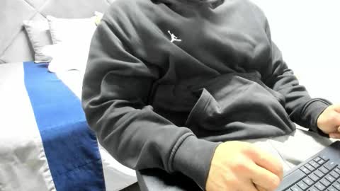 luca_morettii online show from November 23, 12:58 pm