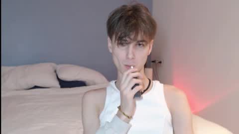 lucacharm online show from January 2, 3:48 am