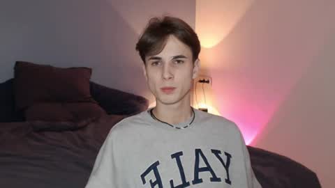 lucacharm online show from January 19, 1:53 am