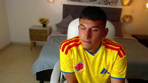 lucas morenty online show from July 3, 8:46 pm