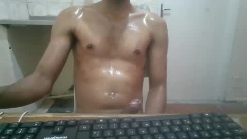 Snapshot of lucascarv chatting on October 14, 11:46 am lucascarv online show from October 14, 11:46 am