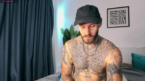 lucasexclusive online show from July 28, 5:05 am