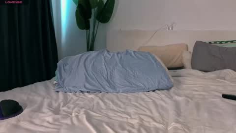 lucasexclusive online show from July 9, 9:02 am