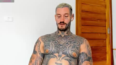 lucasexclusive online show from October 21, 7:24 am