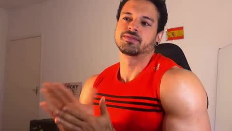 lucasfit24 online show from July 15, 3:17 pm