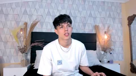 Lucasopry online show from April 6, 11:55 am