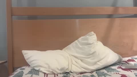 lucca_d123 online show from November 30, 10:28 pm