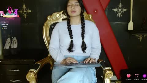 lucero_paris online show from March 30, 1:22 pm