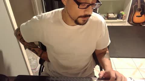 Luchi Luchano online show from January 17, 6:01 am