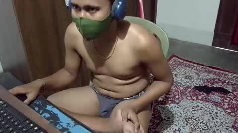 Snapshot of luci_ri chatting on October 25, 2:34 am luci_ri online show from October 25, 2:34 am