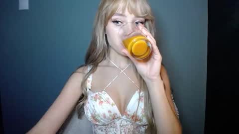 Lucy online show from October 30, 8:20 pm