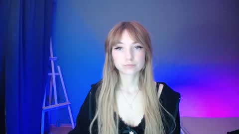 Lucy online show from March 8, 10:24 pm