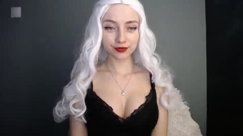 Lucy online show from March 18, 7:09 pm