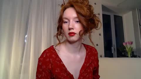 Lucia online show from March 8, 4:28 pm