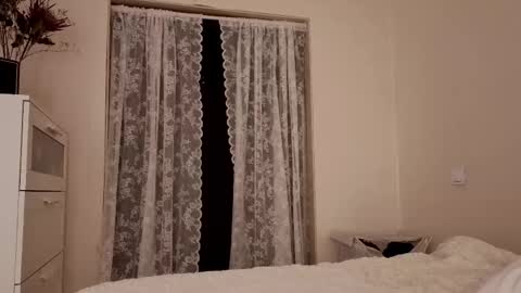 Lucia online show from March 13, 6:00 pm