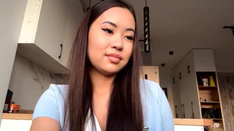 Kira online show from October 15, 12:06 pm