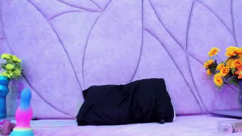 Luciana Evans online show from October 9, 2:55 pm