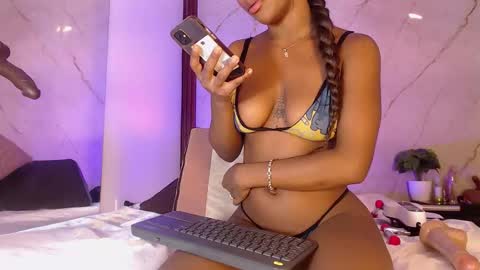 Luciana Morena online show from November 7, 2:41 pm