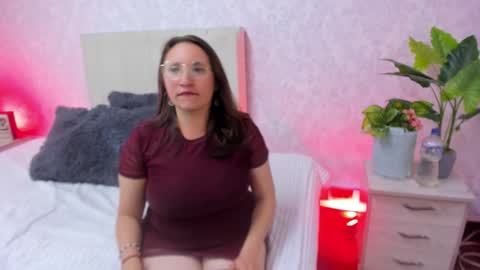 Luciiana online show from November 19, 8:29 pm