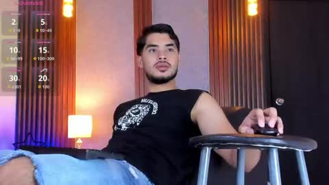Luciano online show from July 25, 2:48 pm