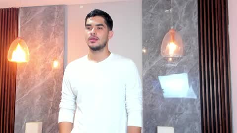 Luciano online show from June 5, 11:59 am