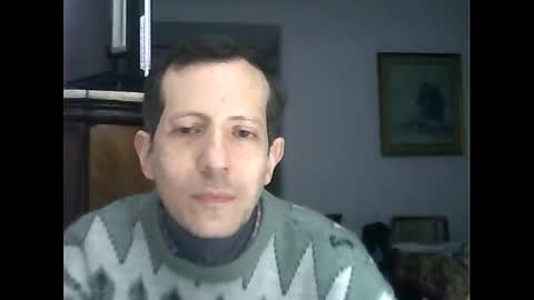 Snapshot of lucianoaxel chatting on September 22, 11:09 pm Luciano online show from September 22, 11:09 pm