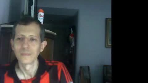 Snapshot of lucianoaxel chatting on January 4, 5:58 pm Luciano online show from January 4, 5:58 pm