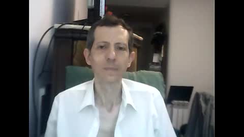 Luciano online show from February 3, 1:13 am