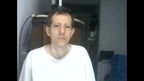 Luciano online show from February 7, 8:06 am