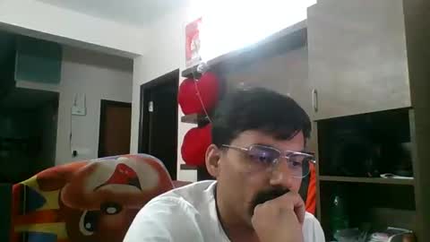 luciferdustin online show from February 7, 5:05 pm