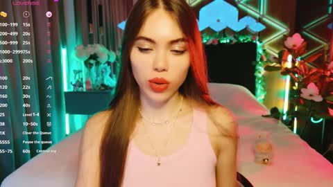 MimiFors online show from September 27, 5:54 pm