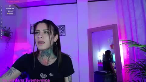 luciiana online show from January 31, 3:09 am