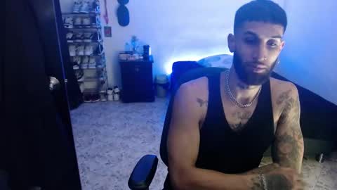 luciifer_hills online show from January 1, 7:30 am