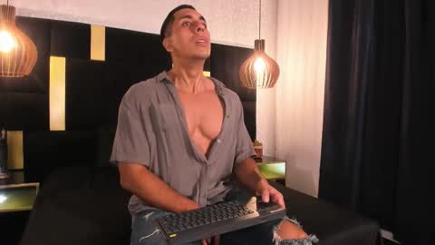 Lucio online show from March 24, 12:22 pm