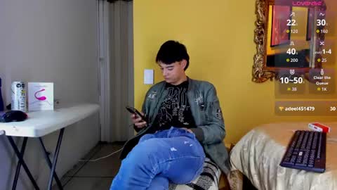 luckk_ online show from June 13, 5:51 am