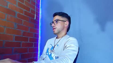 Snapshot of lucky_blessed chatting on October 11, 9:18 pm lucky_blessed online show from October 11, 9:18 pm