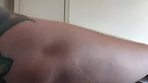 lucky_chance32 online show from October 6, 8:48 pm