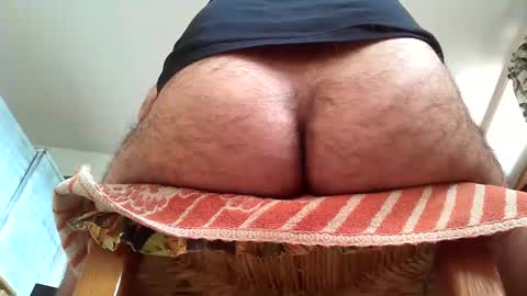 Snapshot of luckycock86x chatting on February 17, 1:33 pm Luckycock online show from February 17, 1:33 pm