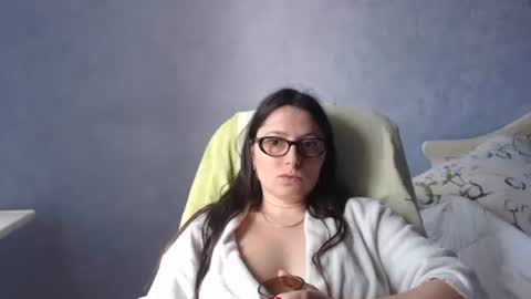 luckylinda23 online show from June 11, 10:24 am