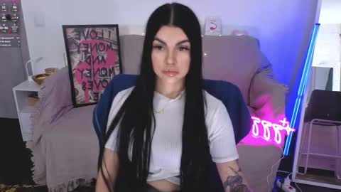 Monika online show from October 30, 2:50 pm