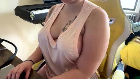 Lucky online show from November 19, 5:45 pm