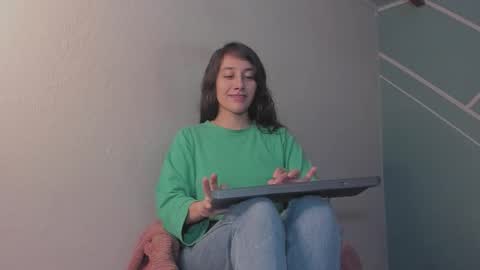 Lucy Herrera online show from February 3, 12:29 am