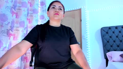 lucy online show from July 14, 1:09 am