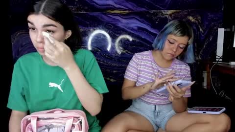 lucy_doll69 online show from April 3, 9:11 pm