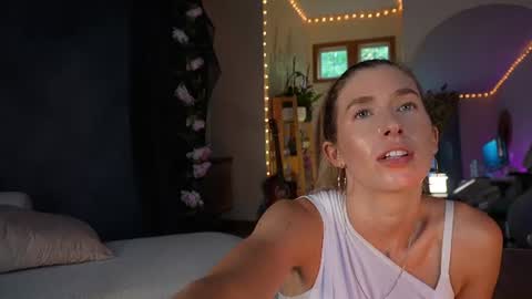 Lucy. online show from August 3, 2:13 am