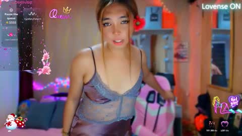 Lucy online show from February 14, 1:19 am