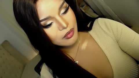    MONA    online show from January 14, 6:13 am