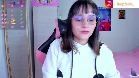 Lucy online show from February 16, 9:02 pm