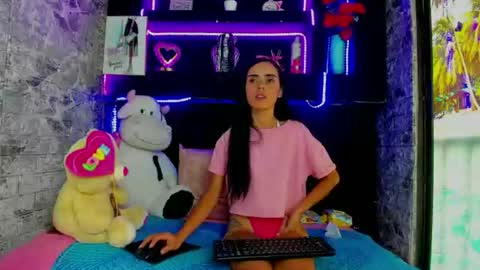 Lucy unlimit come back here  online show from July 2, 3:17 pm