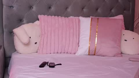 LucyAddison online show from October 23, 4:03 am